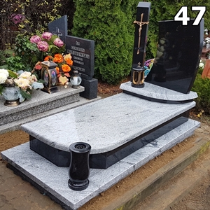 2 nagrobek pojedynczy anioł